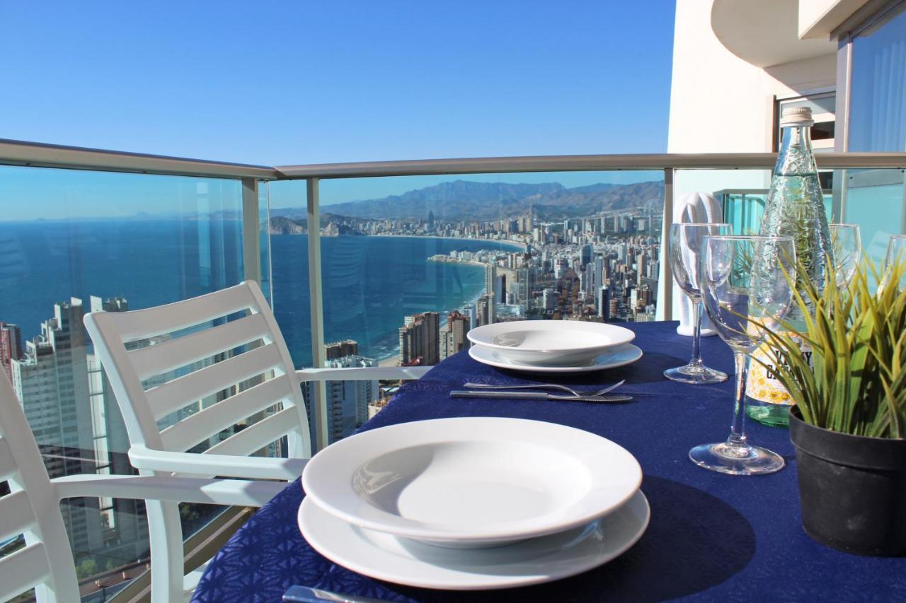 High Rise Apartment On The 39Th Floor With Private Terrace And Sea Views Benidorm Exterior foto