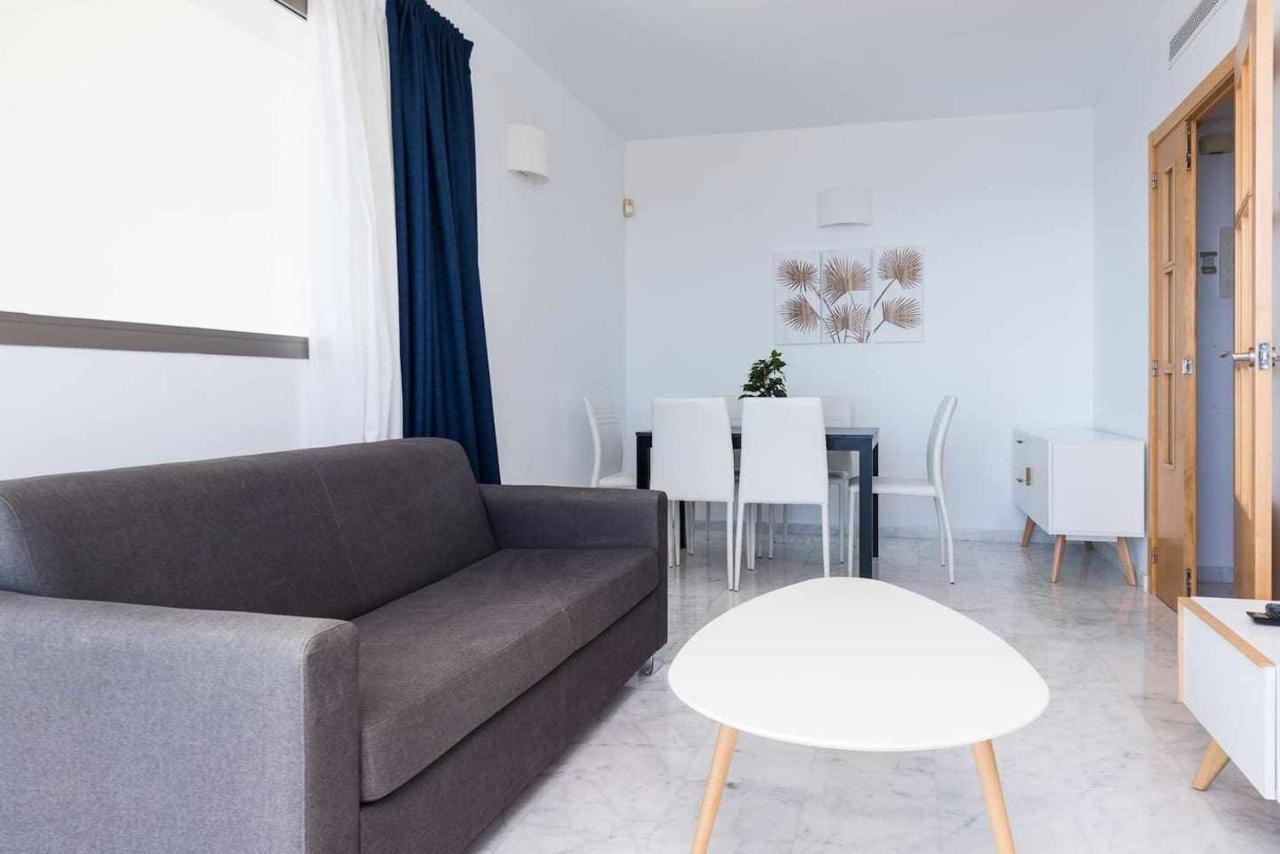 High Rise Apartment On The 39Th Floor With Private Terrace And Sea Views Benidorm Exterior foto