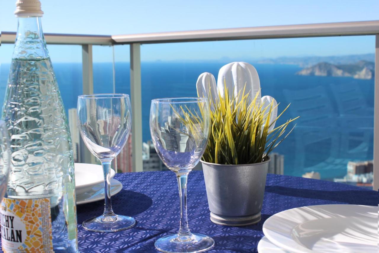 High Rise Apartment On The 39Th Floor With Private Terrace And Sea Views Benidorm Exterior foto