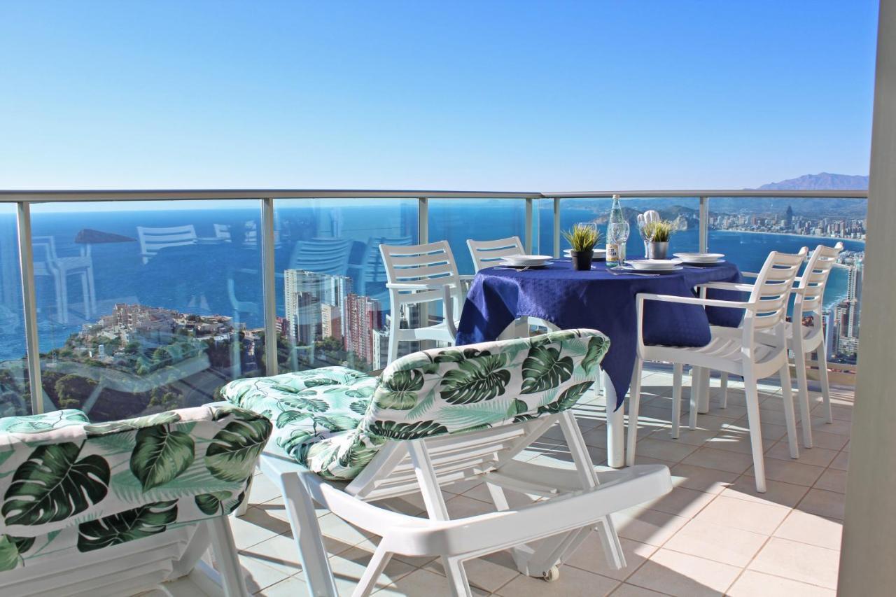 High Rise Apartment On The 39Th Floor With Private Terrace And Sea Views Benidorm Exterior foto