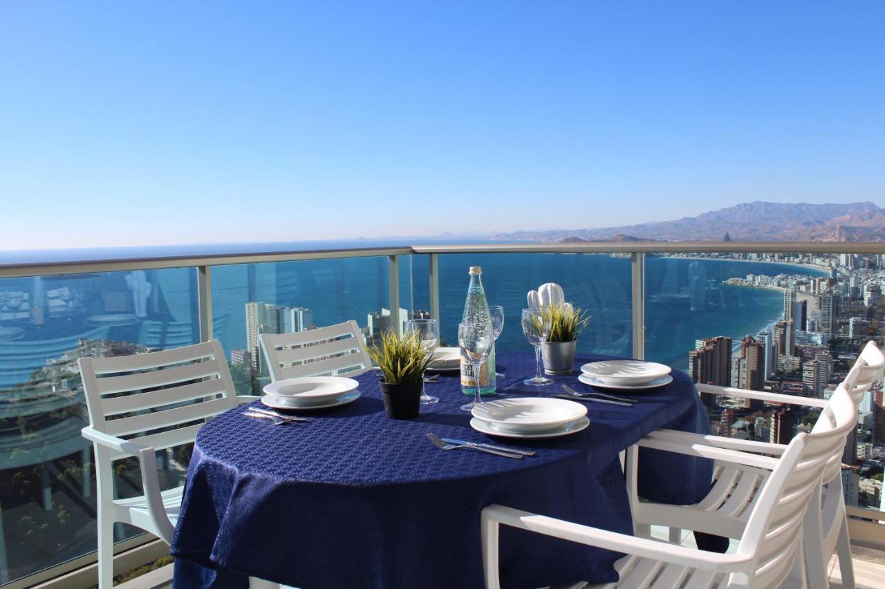 High Rise Apartment On The 39Th Floor With Private Terrace And Sea Views Benidorm Exterior foto