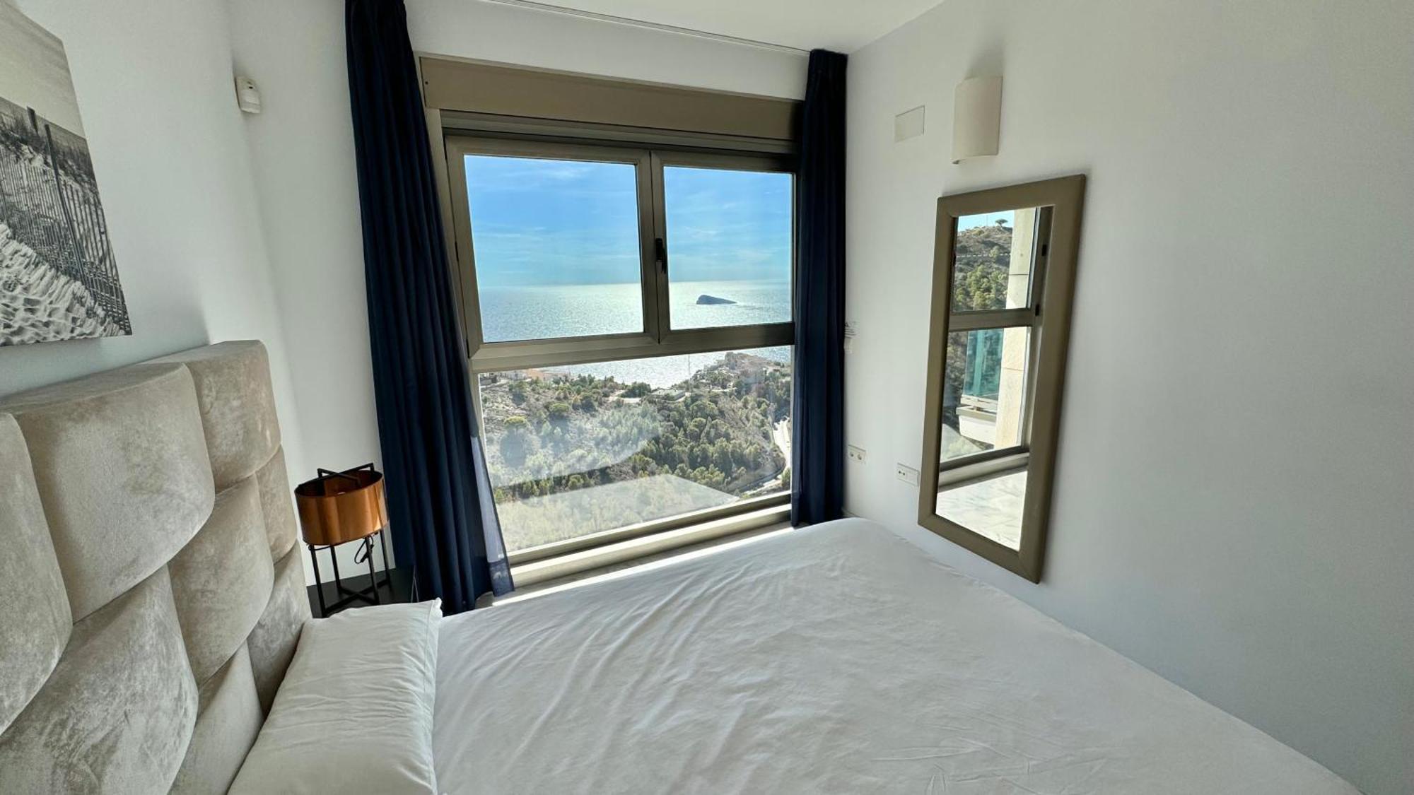 High Rise Apartment On The 39Th Floor With Private Terrace And Sea Views Benidorm Exterior foto